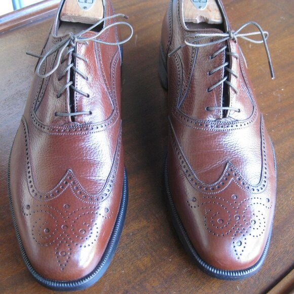 Florsheim Royal Imperial vintage Wingtips size 9 D Made in USA with shoe trees! main image 4
